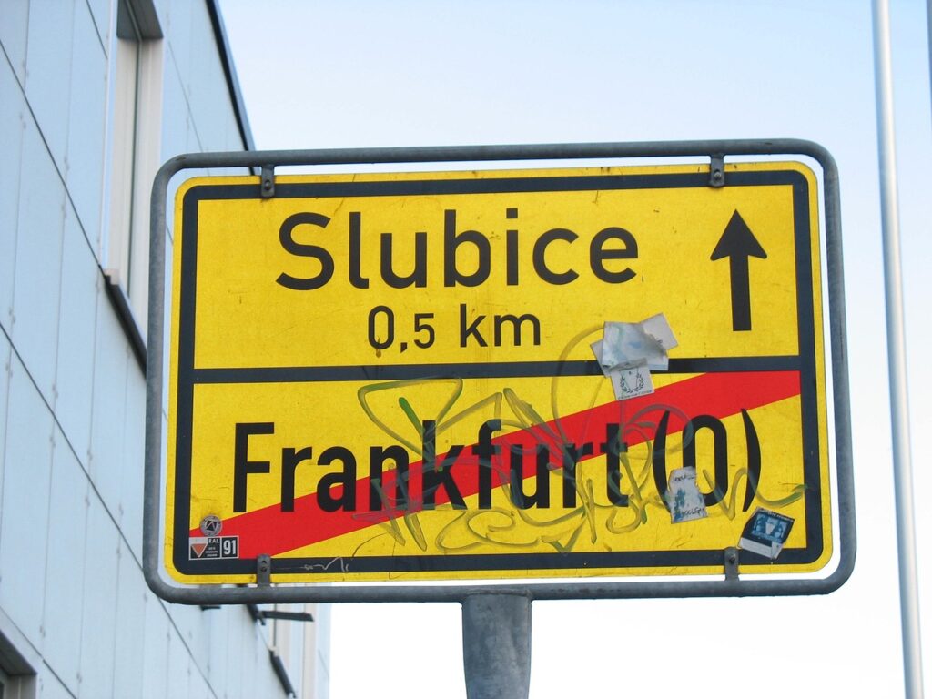 german-polish border, schengen, frankfurt or-735129.jpg